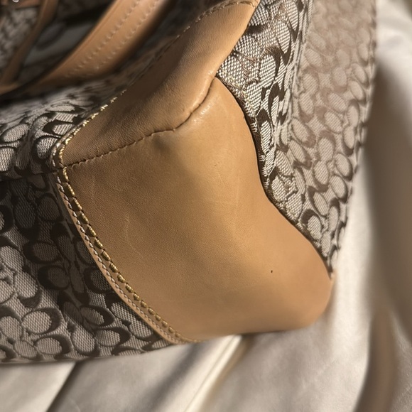 Coach Voyager Canvas Tote - Picture 5 of 12